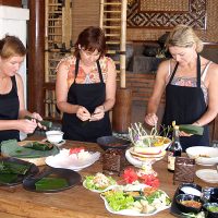 Learning Indonesian Through Cooking Learning Indonesian Through Cooking
